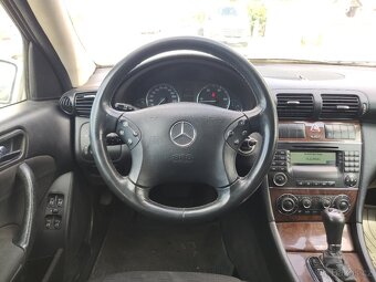 Mercedes-Benz Třídy C  220 CDI  110 kW - 14