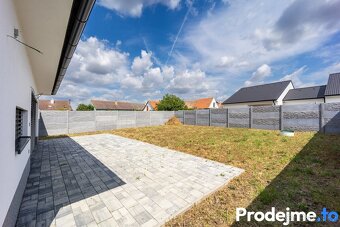 Prodej rodinného domu 4+kk, 150 m2 - Strachotice - 14
