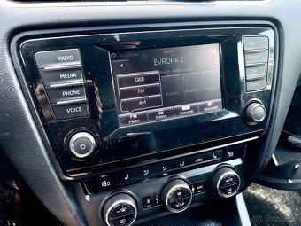 Škoda Octavia 2.0 TDi RS DSG Webasto - 14