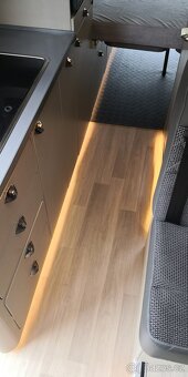 Obytná dodávka Peugeot Boxer 2.2 HDi, 121kw - 14