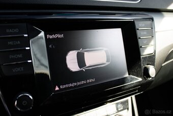 Škoda Superb Combi 2.0 TDI - 14