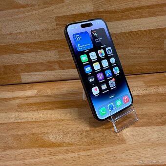 iPhone 14 Pro 256GB, temně černý, eSIM (rok záruka) - 14