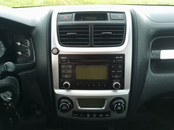 KIA Sportage 2009, benzín 2.0i (104 kW), LPG, 4WD, tažné - 14