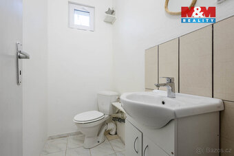 Prodej rodinného domu 5+kk se sportovním centrem, Česká Lípa - 14