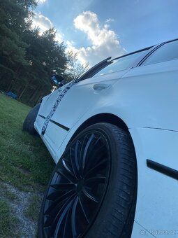 Passat b6 2.0TDI 103kw manuál - 14