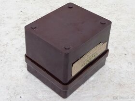 Druopta - Bakelitová krabička s fitry - 14