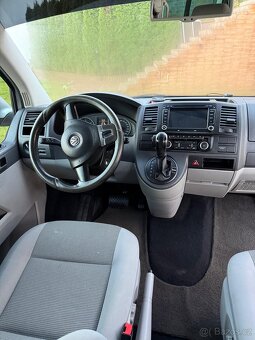 Volkswagen Transporter Caravelle T5.1 Long - 14