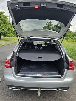 Mercedes W205 C180d - 14