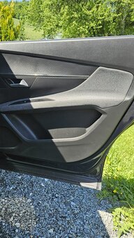 Prodám Peugeot 5008 Allure 1,5 nafta, automat, odečet DPH - 14