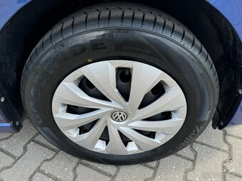 Volkswagen Polo 1.0TSI 70kw manuál,klima,senzory,výhřev - 14