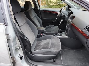 Opel Astra H Twinport Elegance - 14