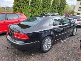 Volkswagen phaeton 3.0 tdi 4x4  havarovany predni naraznik - 14