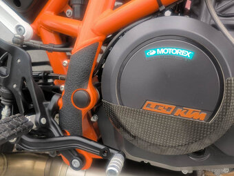 KTM 690 Duke R - 14
