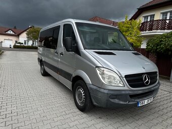 Mercedes Sprinter 211 9 míst - manuál 2.2 CDI 110kw HEZKY - 14