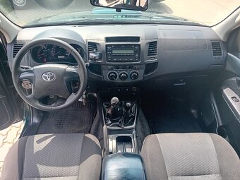 Toyota Hilux DC 2.5 I D-4D 106KW - 14