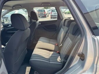 Ford Focus 1.6i 74kW - 14