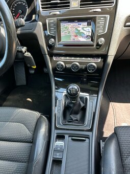 Volkswagen Golf, 2,0 TDi 110 kW KOMBI - 14
