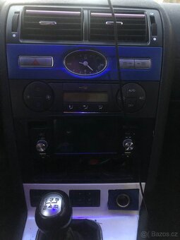 Ford Mondeo 1.8 - 14