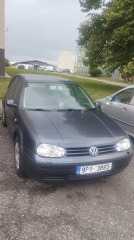 Volkswagen Golf - 14