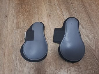 Mnoho věcí na kone - 14