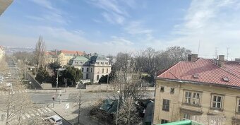 3+kk + balkon , 90m2, po rek.u metra Hradčanská - 14