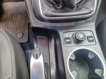 Ford Kuga - 14