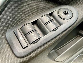 Ford C-Max TDCi Titanium - 14