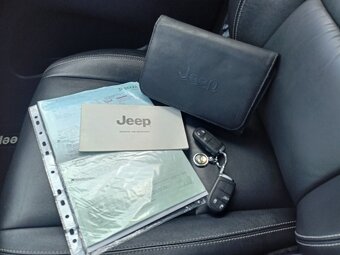 Jeep Grand Cherokee 3.0CRD 4x4 Limited Bi-Xenony Navigace - 14
