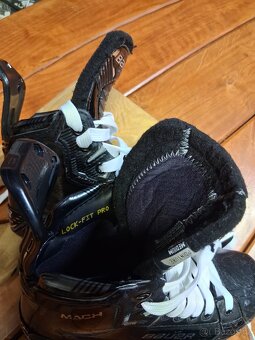 Brusle Bauer Supreme Mach, vel. 5 - 14