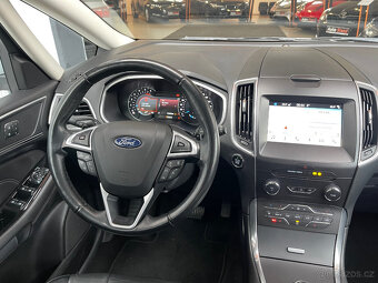 Ford S-MAX 2,0 TDCi LED Titanium AT 7míst - 14