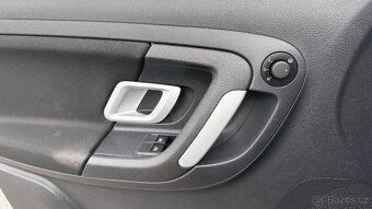 ŠKODA FABIA II 1.2HTP 1.MAJITEL 139 TIS KM KOMBI TAŽNÉ - 14