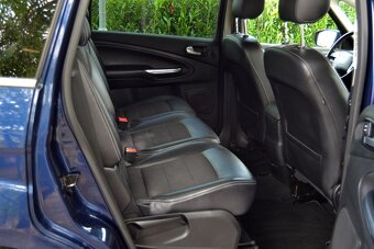 Ford S-Max 2.0 TDCI 120kW Titanium TOP STAV - 14