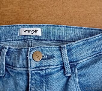 Wrangler dámské slim džíny vel. M/W28/L34 - 14