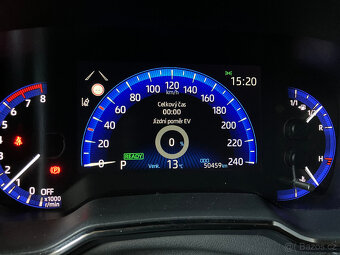 TOYOTA COROLLA 2,0 HBRID 135KW 50 450 KM - 14