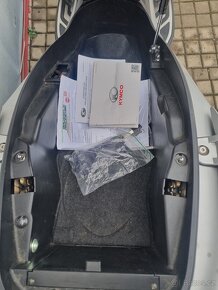 Kymco DownTown 300 - 14