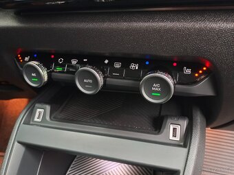 Citroën C4 X 1.2 96kW AUT. ACC 31tkm - záruka Autodraft - 14