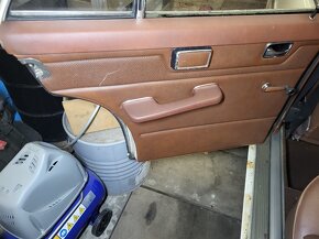 Mercedes Benz w115/8 - 14