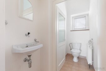 Pronájem bytu 3+1 150 m2 - 14