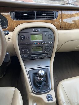 Jaguar X-Type 2.0 TD, 96 kW, r. 10/2005, kůže, ALU, nová STK - 14