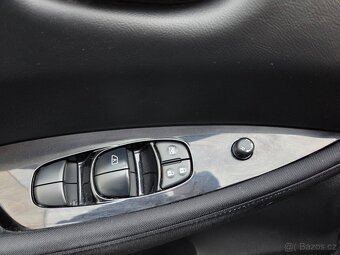 Nissan LEAF,  40 KWH - 14