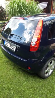 Ford fiesta 1,3 benzín - 14