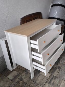 Prodám velkou komodu - 14