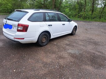 PRODÁM ŠKODA OCTAVIA 3 COMBI 1.6 TDI 77KW ,STK DO 4.2026 - 14