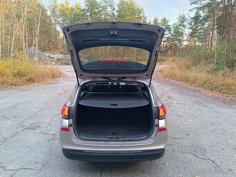 Hyundai I30 kombi rok 2018,najeto: 112.252 km, Nové v CZ - 14