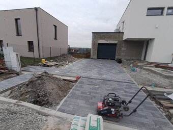 Dlaždičské a výkopové práce - 14