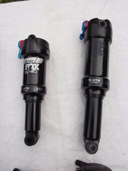 Nové tlumiče Fox, Rock Shox, DT Swiss, X-Fusion - 14