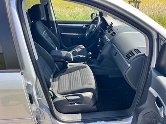 ►VW TOURAN 1.6 TDI 77KW CUP NAVI-KAMERA-TAŽNÉ-ASIST-TOP - 14
