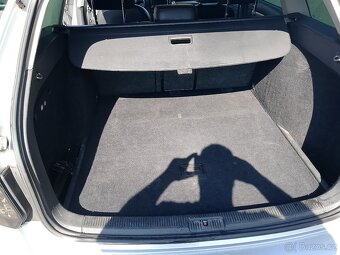 Golf 5  variant 1.9 TDI 77kw - 14