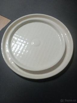 servírovací set talířů - 14