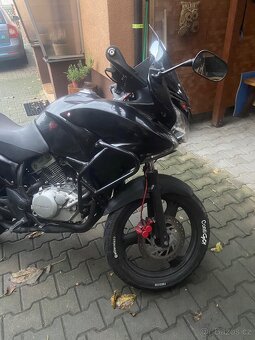 Honda Varadero 125 na náhradní díly - 14